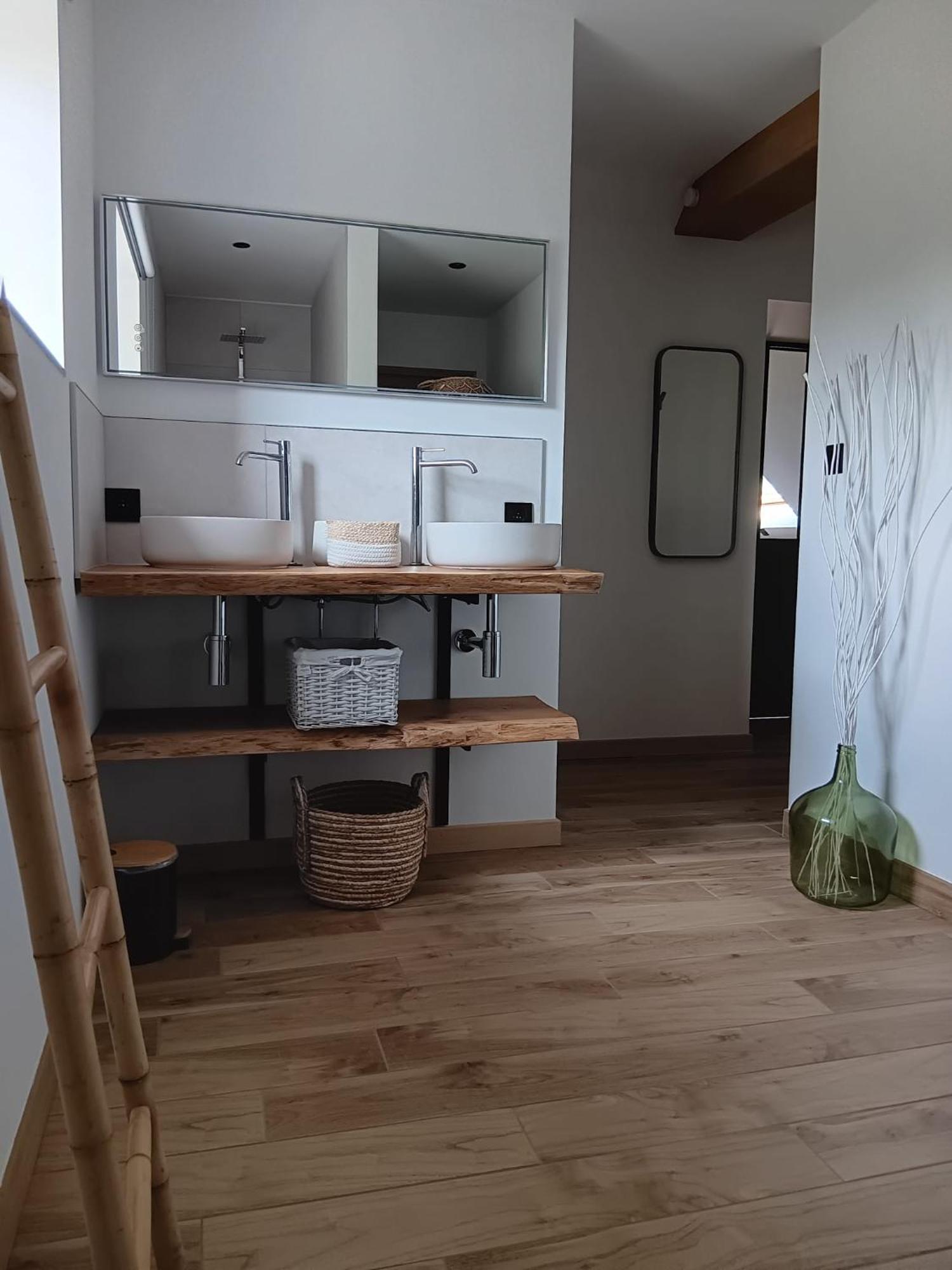 בינך La Chambre Des Daines מראה חיצוני תמונה