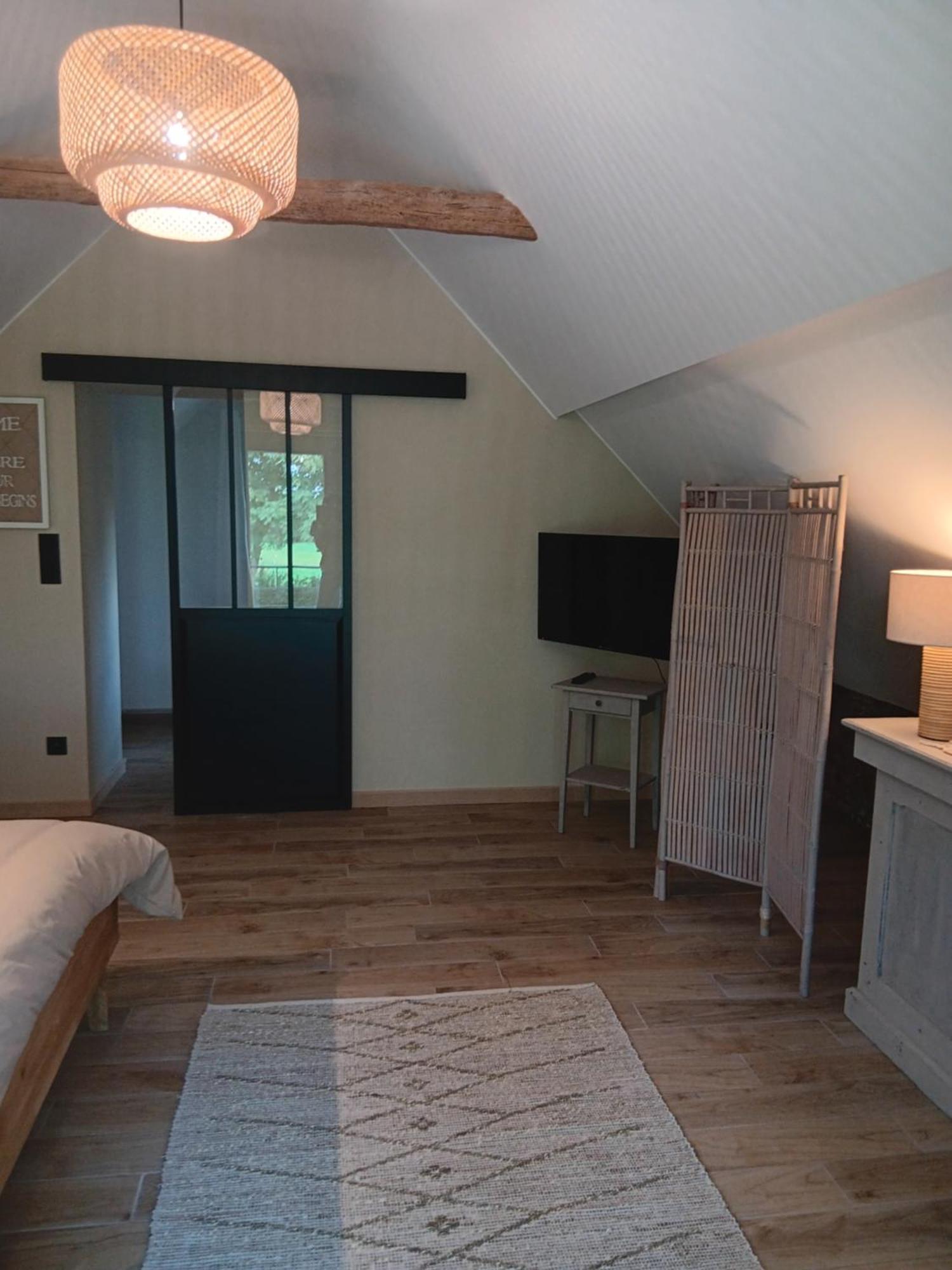 בינך La Chambre Des Daines מראה חיצוני תמונה